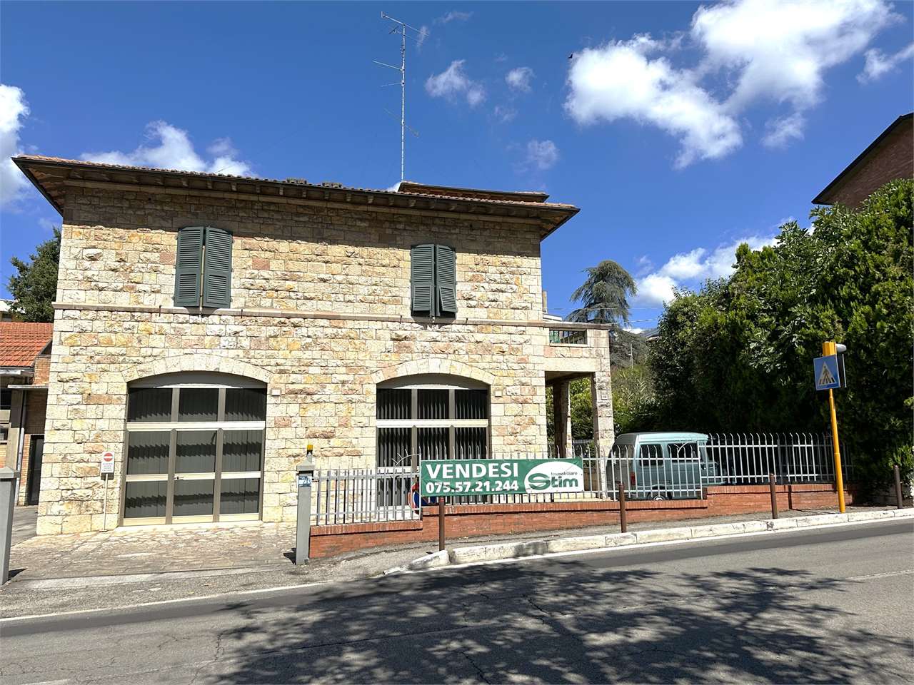 PALAZZO VENDITA PERUGIA