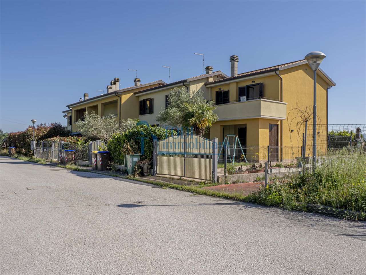 VILLA A SCHIERA VENDITA MARSCIANO
