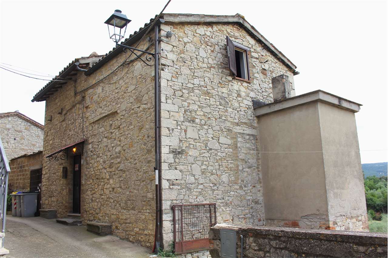 CASA INDIPENDENTE AFFITTO TODI