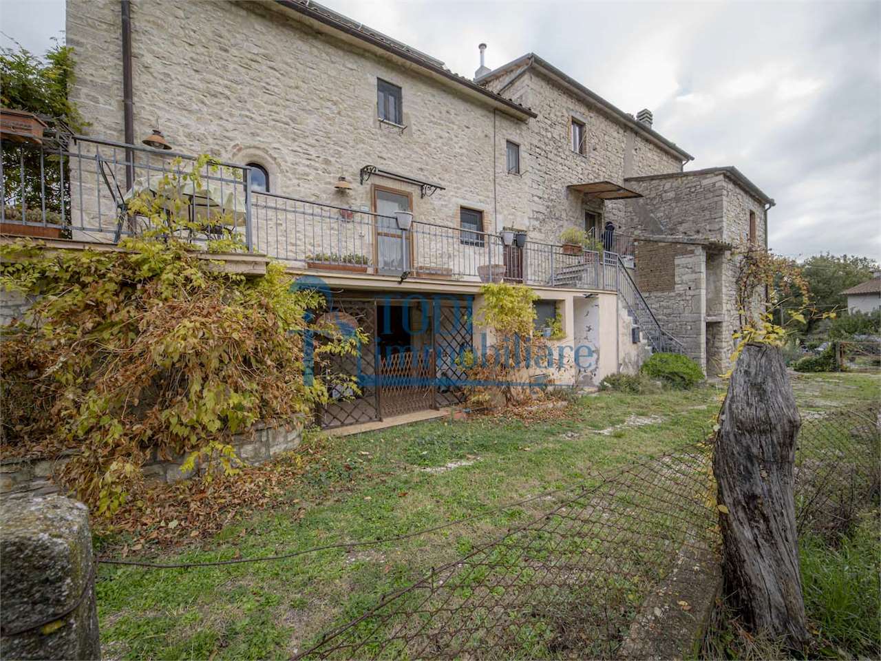 PORZIONE DI CASA VENDITA TODI