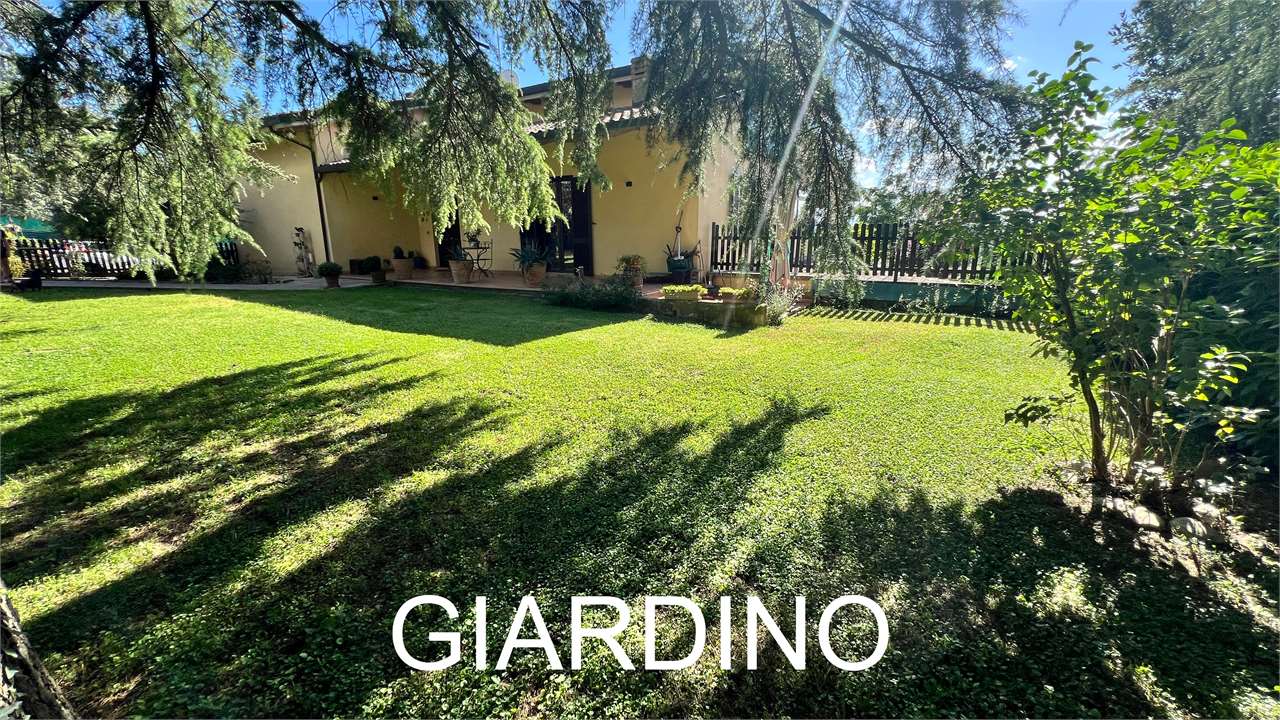 VILLA VENDITA PERUGIA TOPPO FONTANELLE