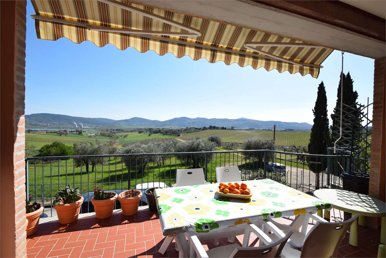 VILLA BIFAMILIARE VENDITA PERUGIA