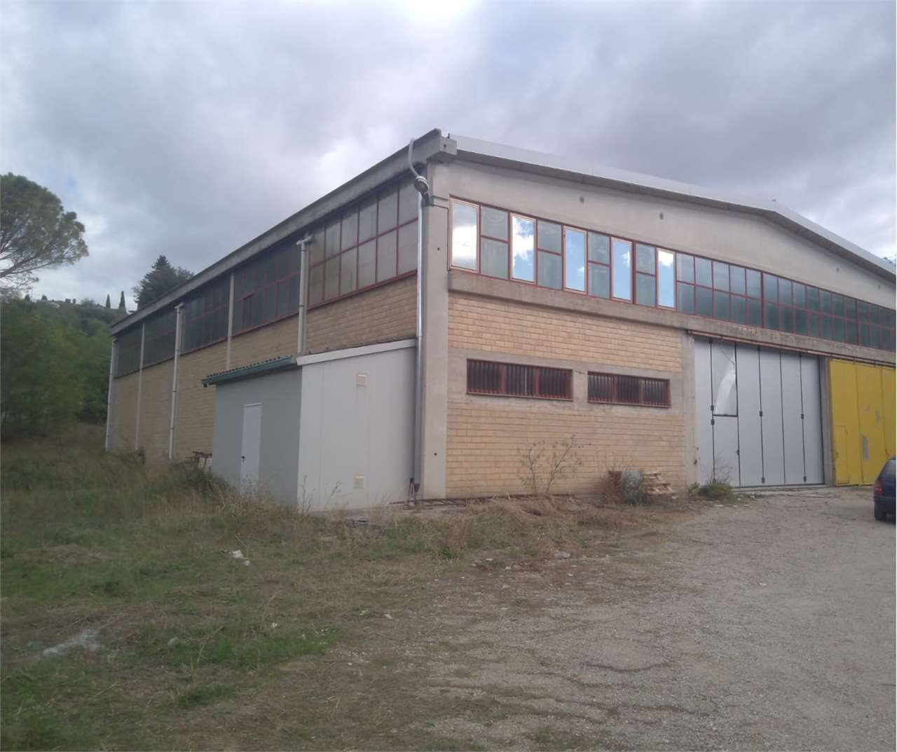 CAPANNONE AFFITTO MARSCIANO