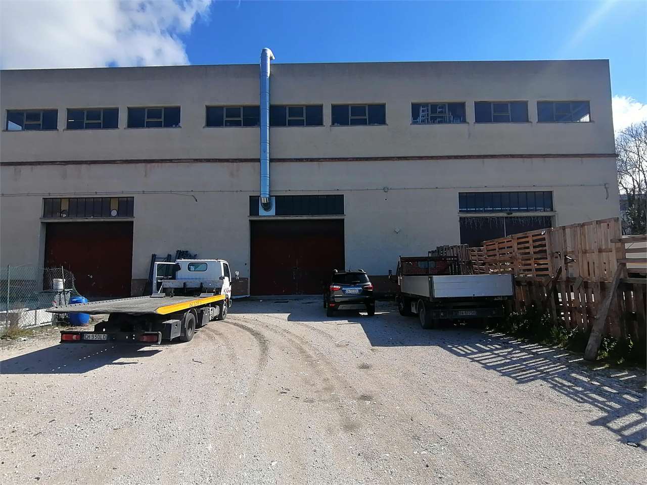 CAPANNONE VENDITA FOLIGNO