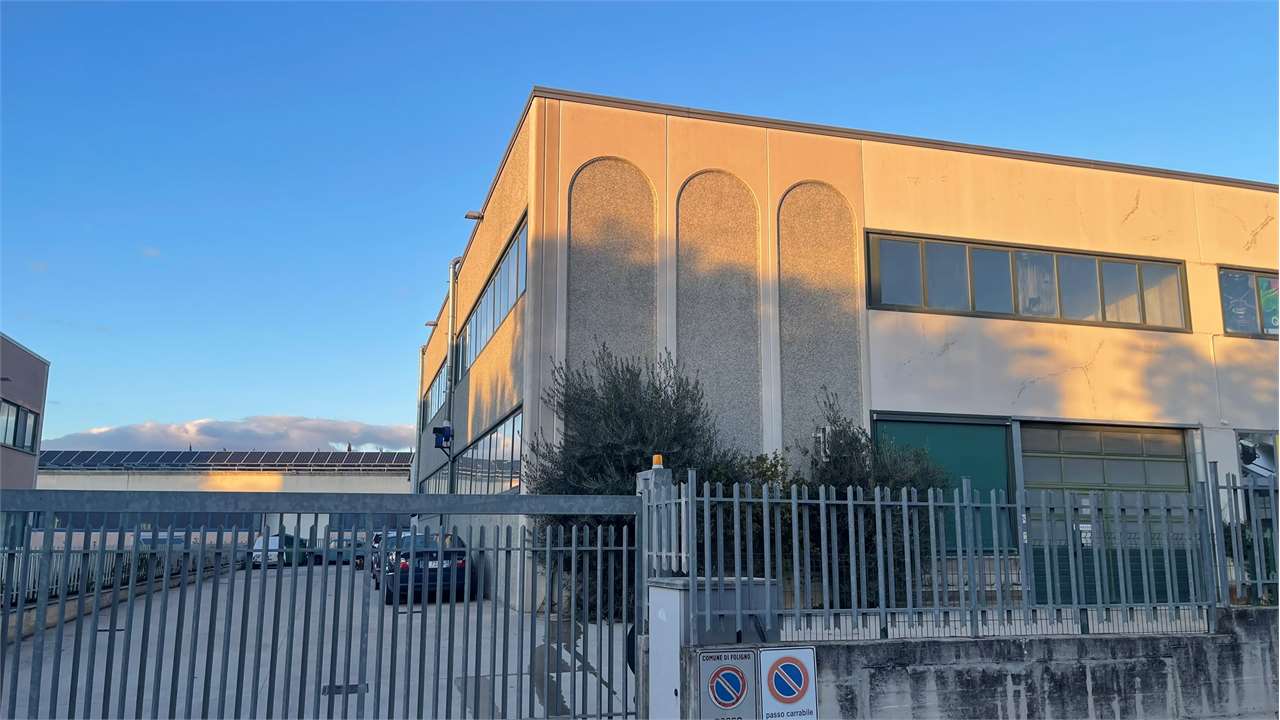 CAPANNONE VENDITA FOLIGNO