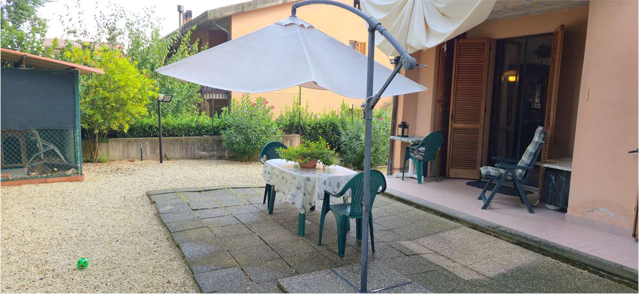 VILLA A SCHIERA VENDITA PERUGIA SAN MARTINO IN COLLE