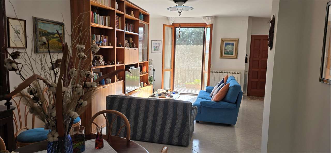 VILLA A SCHIERA VENDITA PERUGIA SAN MARTINO IN COLLE