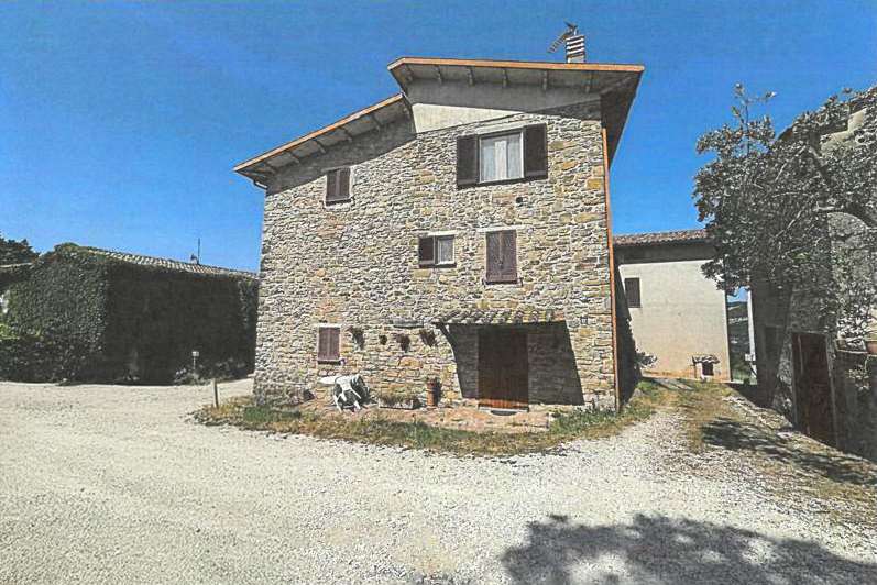 RUSTICO - CASALE VENDITA VALFABBRICA