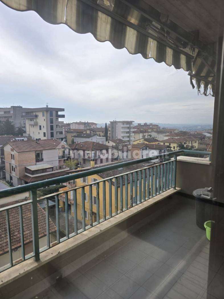 4 O PIÙ LOCALI VENDITA PERUGIA SAN SISTO