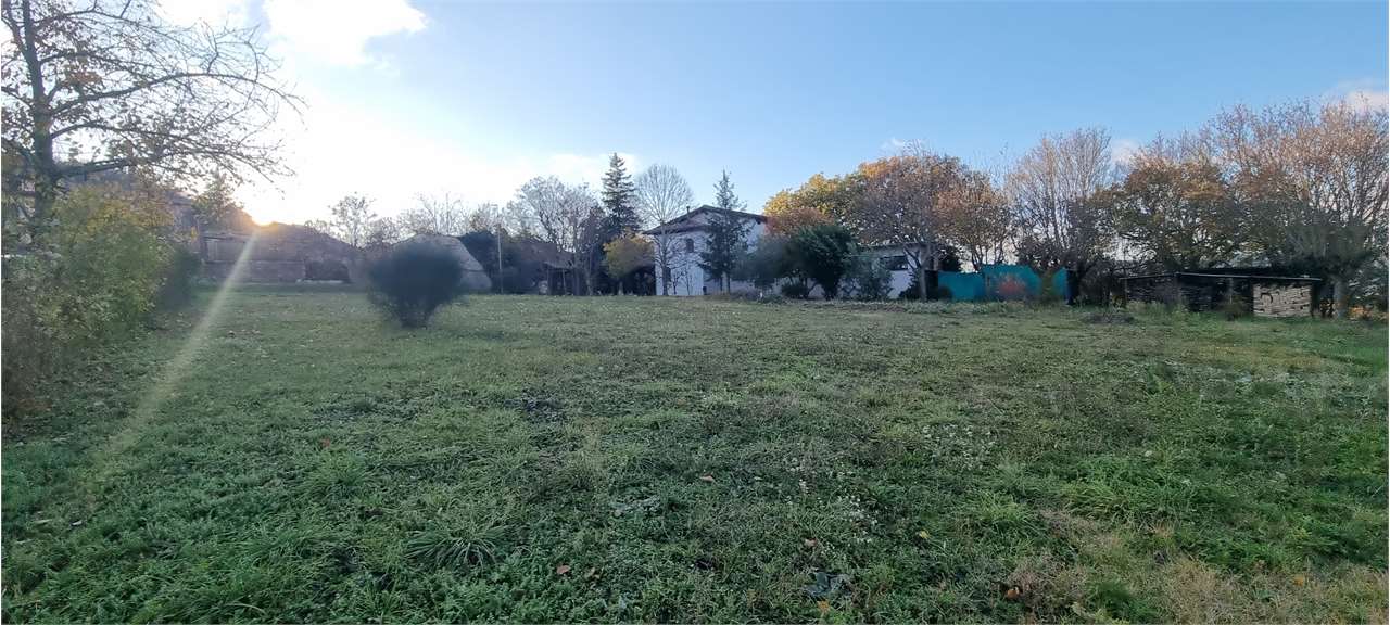 TERRENO EDIFICABILE VENDITA GUALDO TADINO