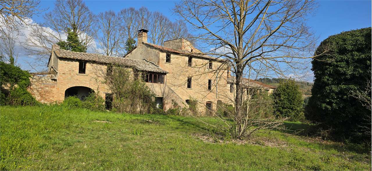 RUSTICO - CASALE VENDITA PERUGIA PONTE VALLECEPPI