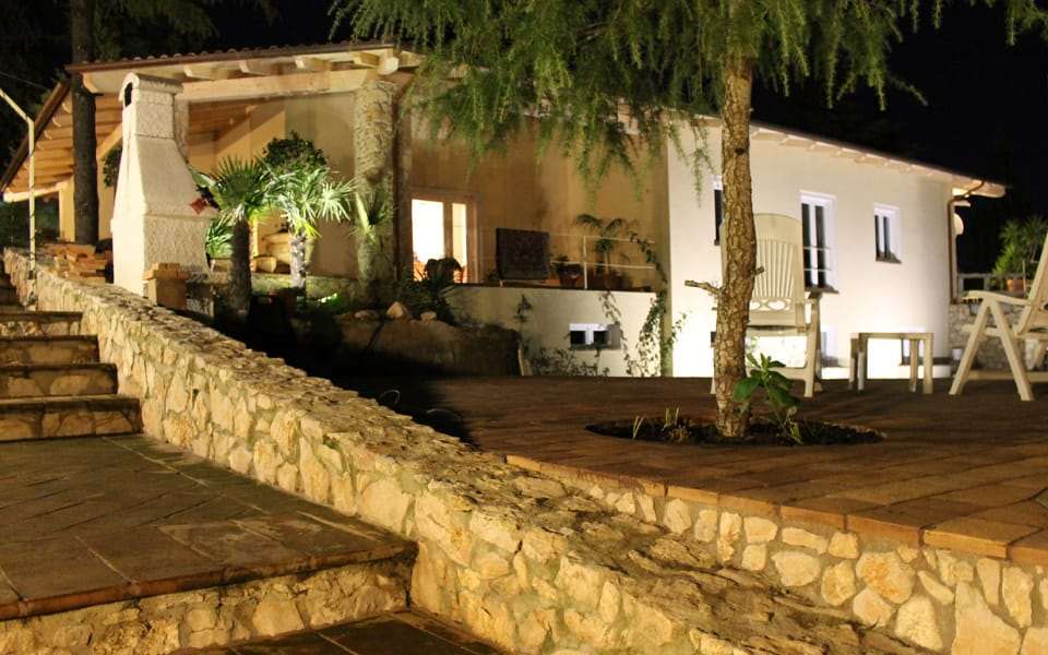 VILLA VENDITA PERUGIA TRINITA