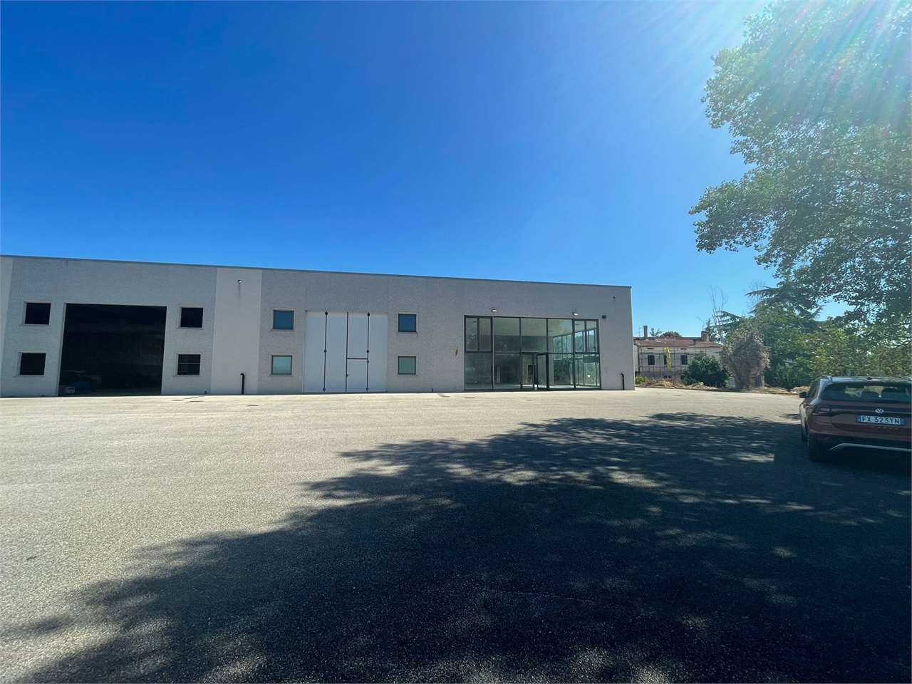 CAPANNONE AFFITTO PERUGIA PONTE SAN GIOVANNI