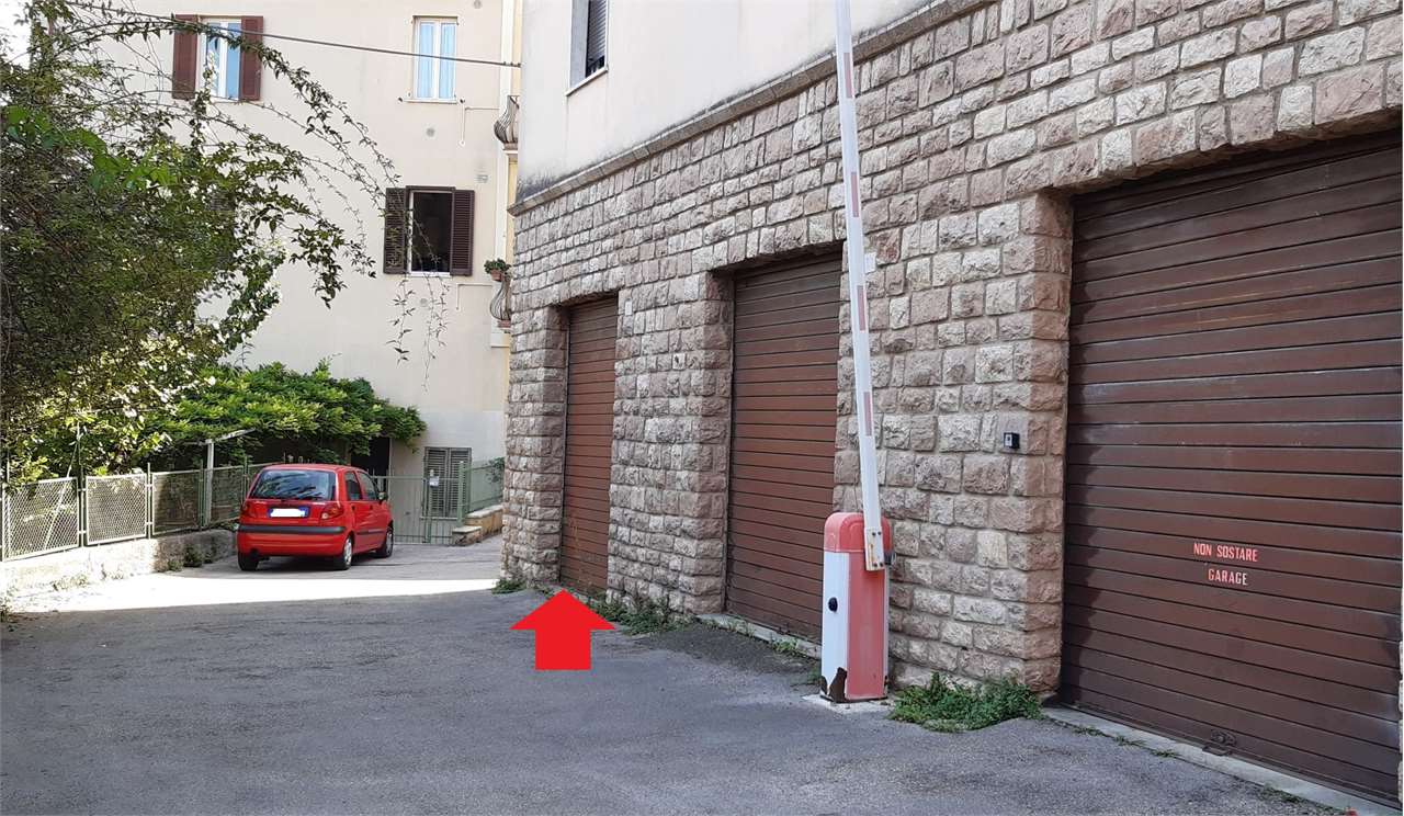 BOX - GARAGE AFFITTO PERUGIA