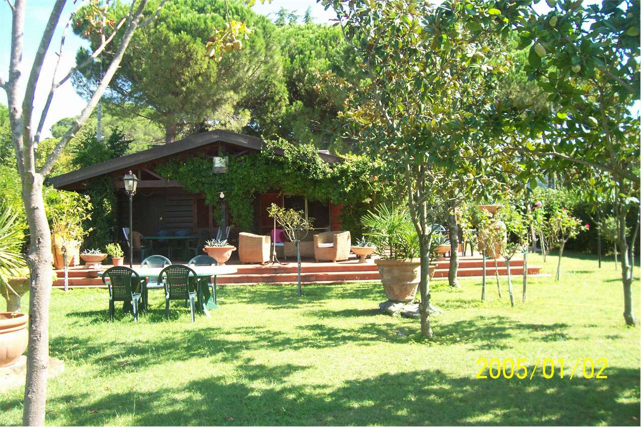 VILLA AFFITTO MAGIONE