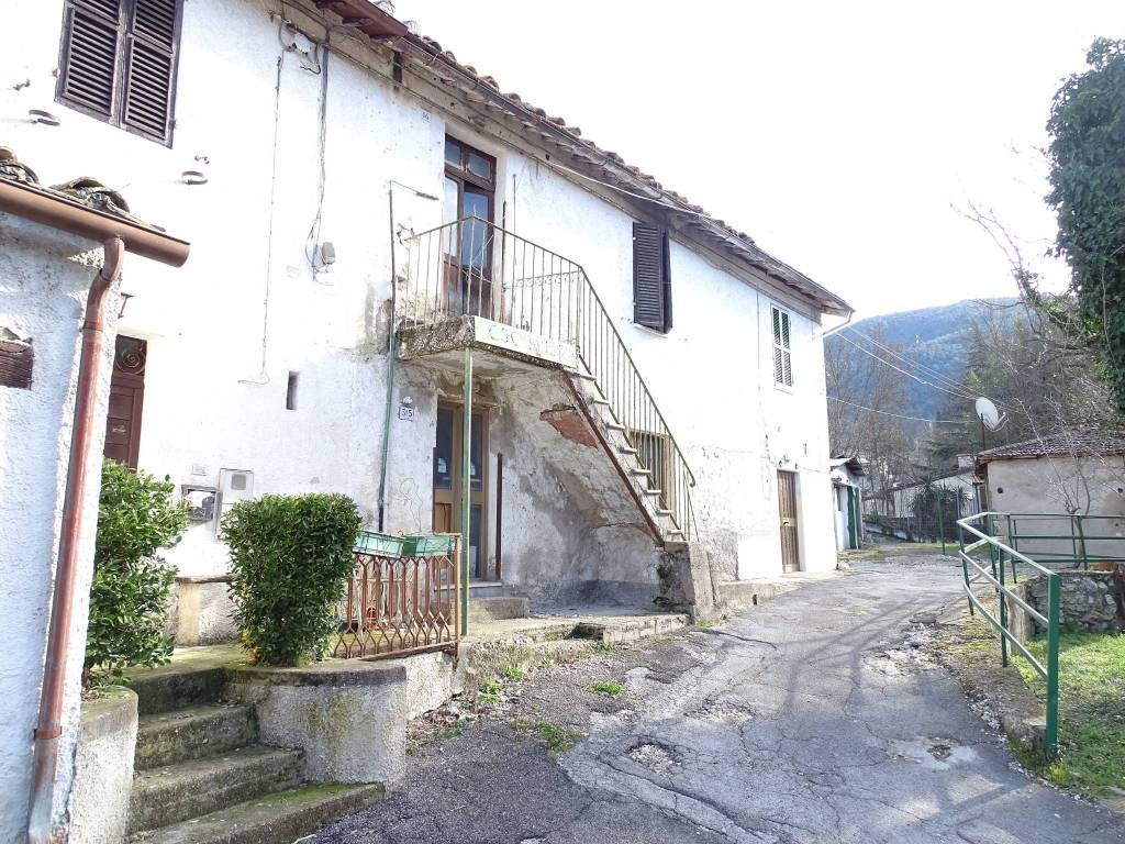 BILOCALE VENDITA TERNI 	VALENZA	