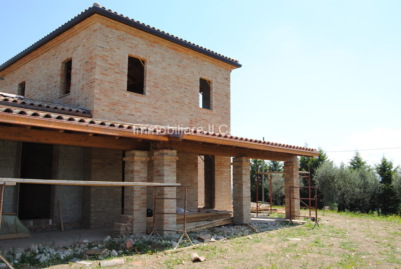 RUSTICO - CASALE VENDITA CASTIGLIONE DEL LAGO