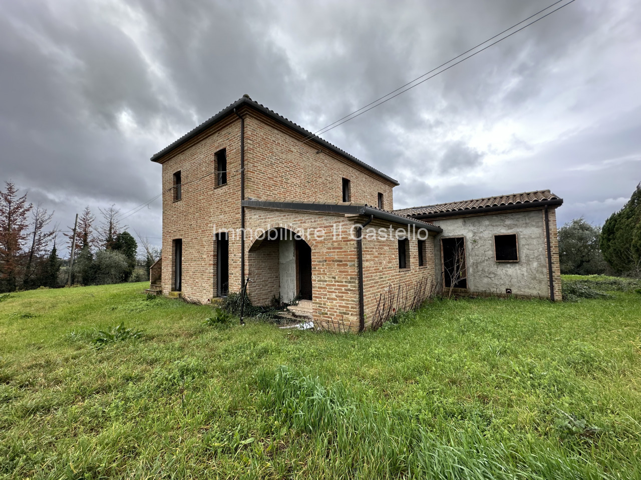 RUSTICO - CASALE VENDITA CASTIGLIONE DEL LAGO