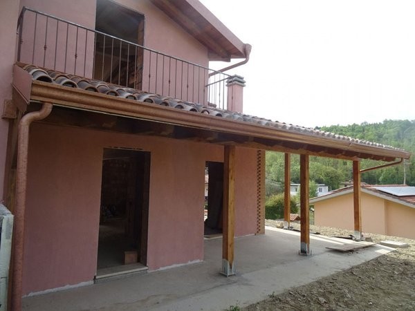 VILLA VENDITA MAGIONE