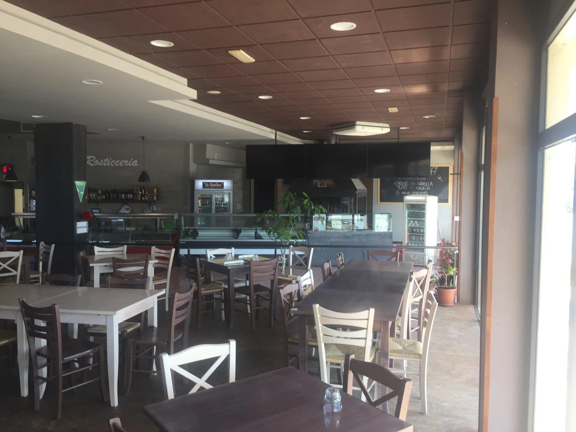 RISTORANTE VENDITA MAGIONE
