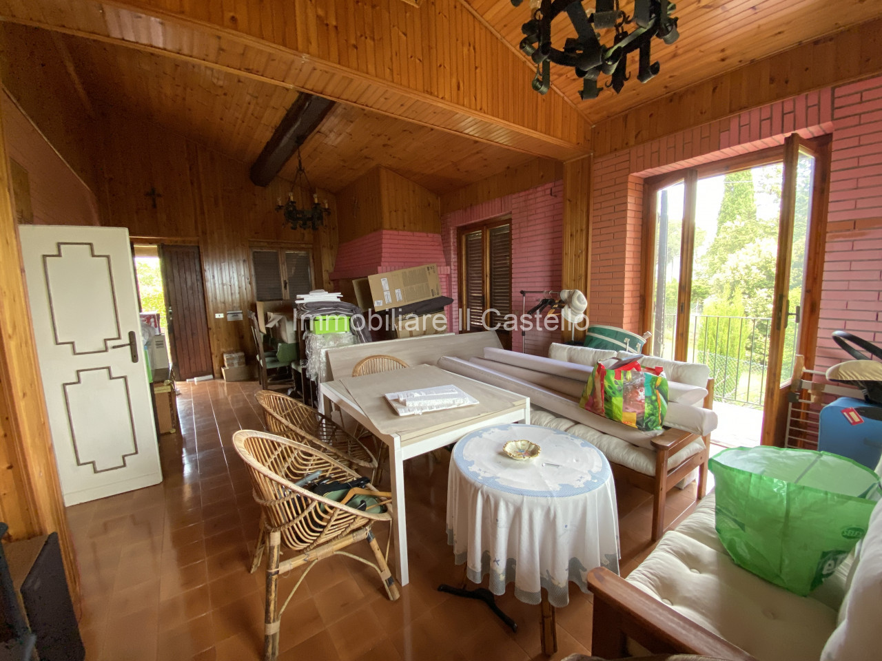 VILLA VENDITA CORCIANO MANTIGNANA