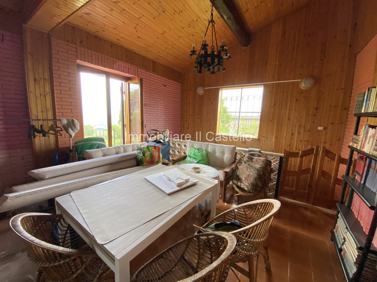 VILLA VENDITA CORCIANO MANTIGNANA