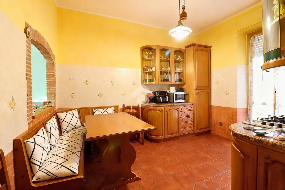 VILLA BIFAMILIARE VENDITA TERNI MARMORE