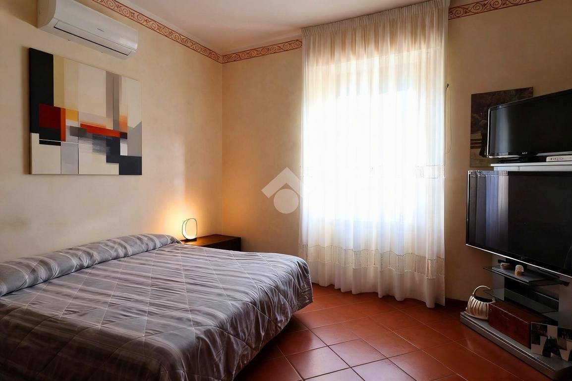 VILLA BIFAMILIARE VENDITA TERNI MARMORE