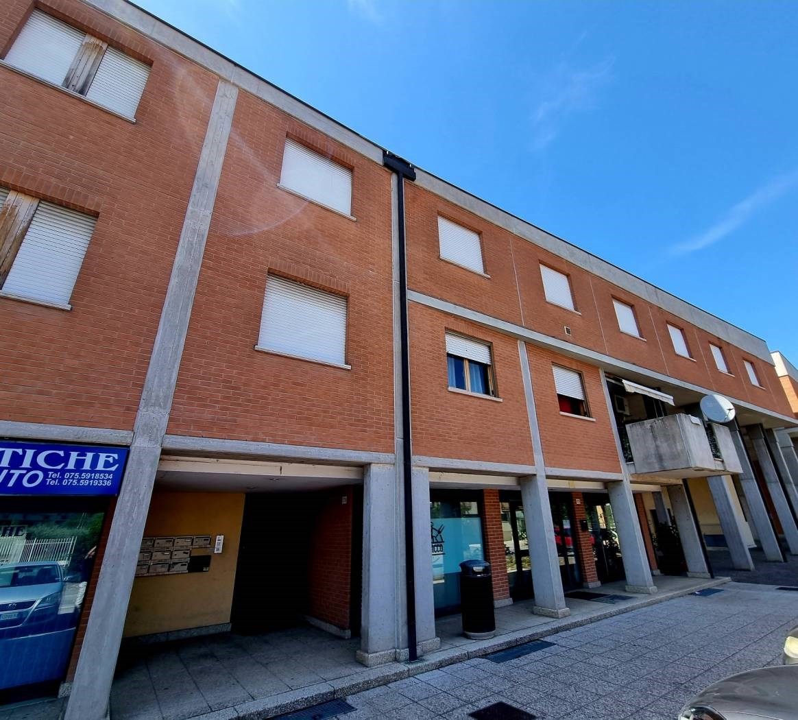 TRILOCALE VENDITA PERUGIA PONTE FELCINO
