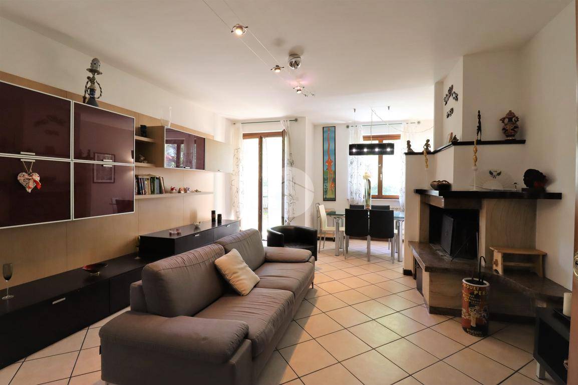 APPARTAMENTO VENDITA TERNI CESURE VALENZA