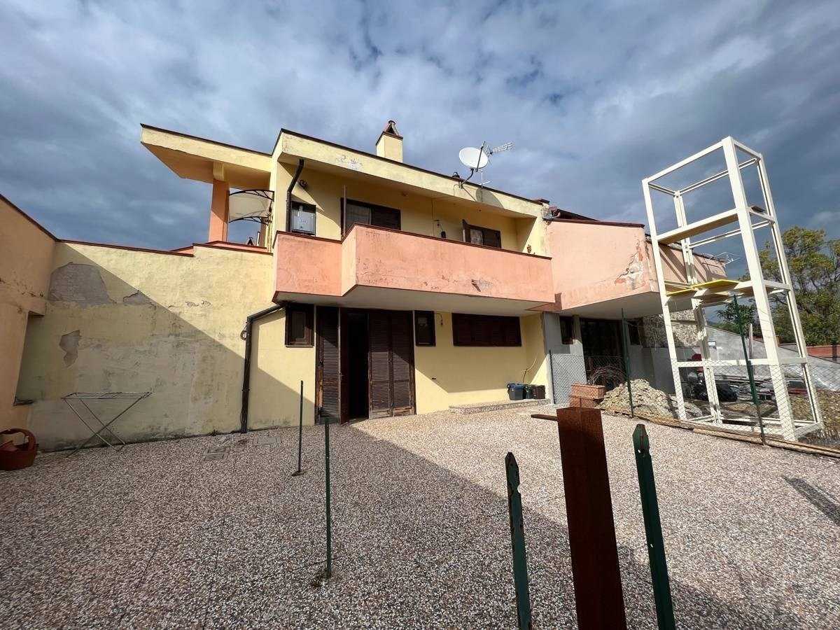 APPARTAMENTO VENDITA MONTECASTRILLI