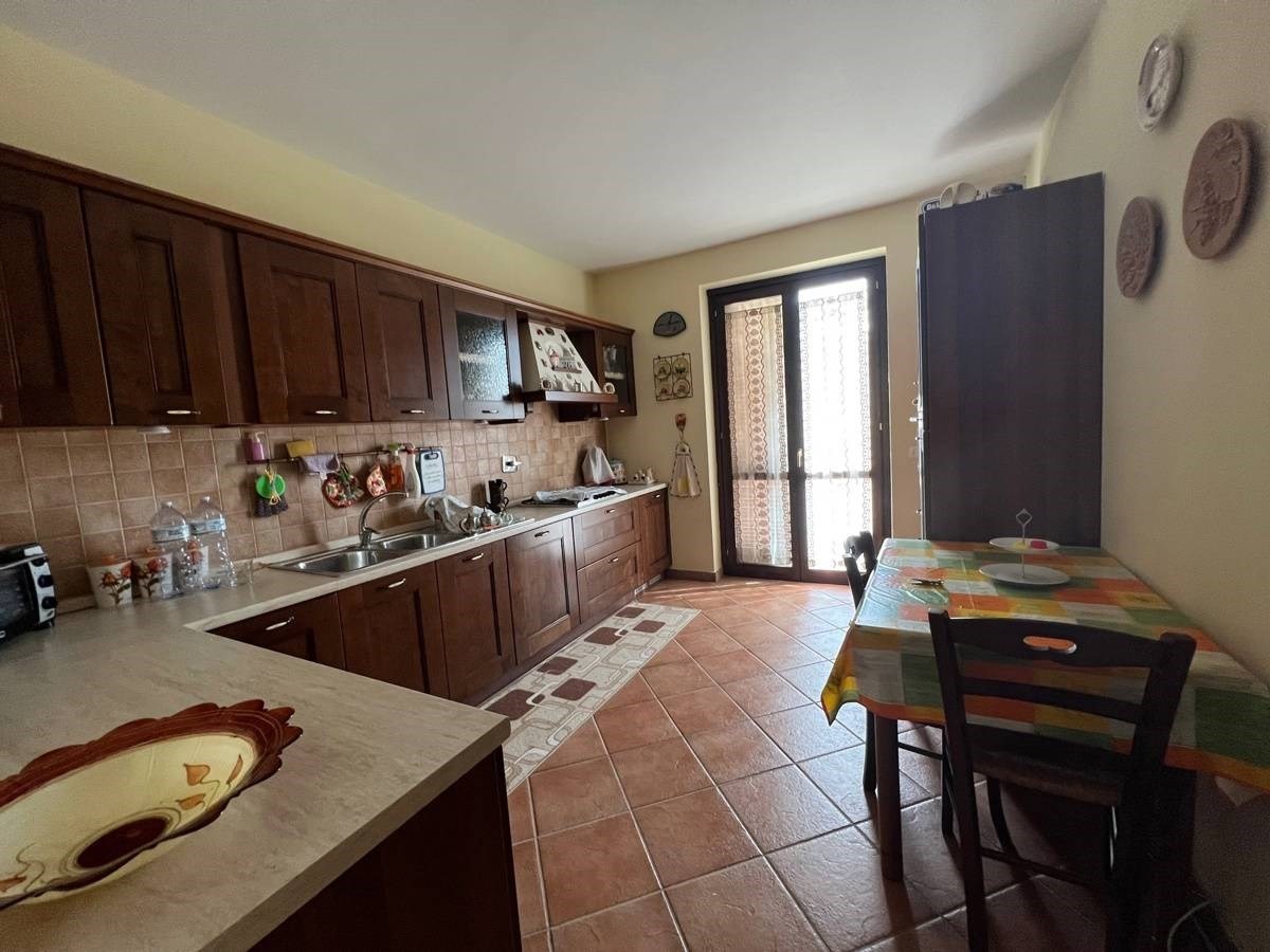 APPARTAMENTO VENDITA MONTECASTRILLI