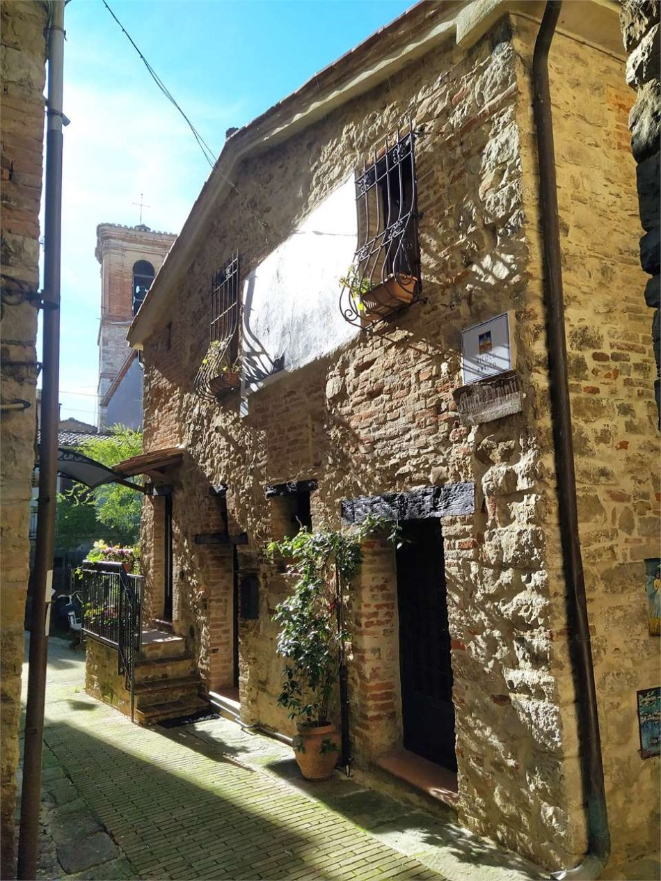 PALAZZO VENDITA PERUGIA MUGNANO