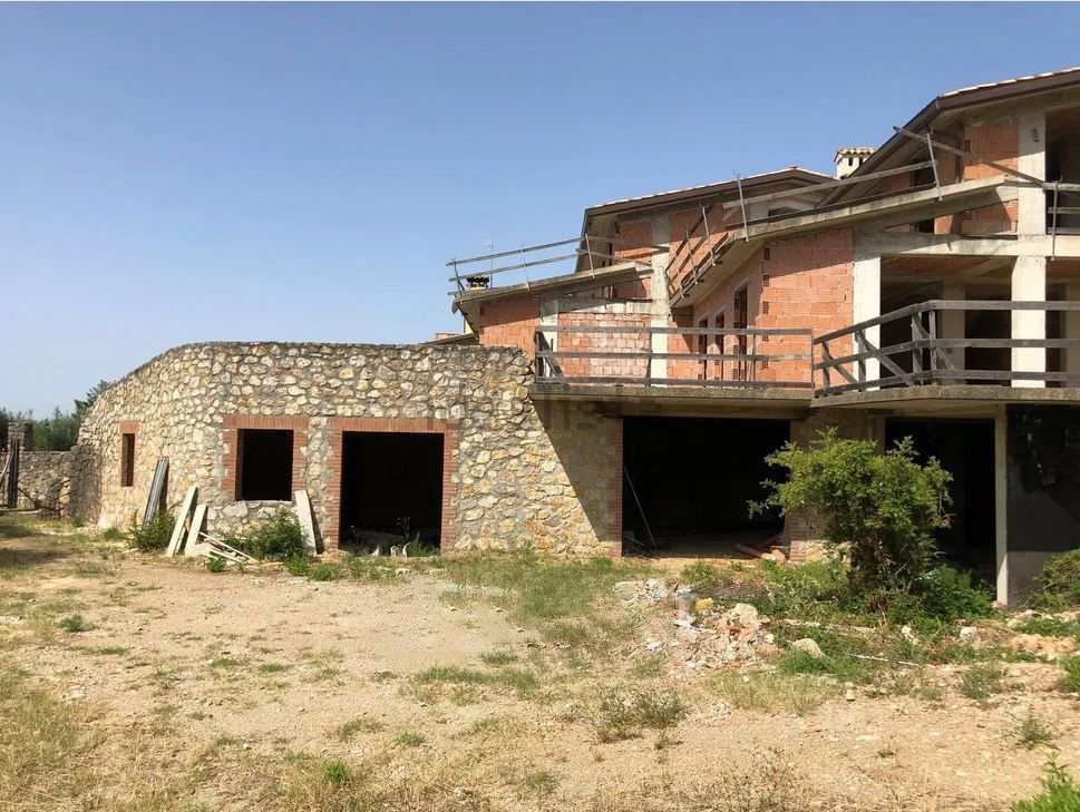 VILLA A SCHIERA VENDITA PERUGIA OLMO