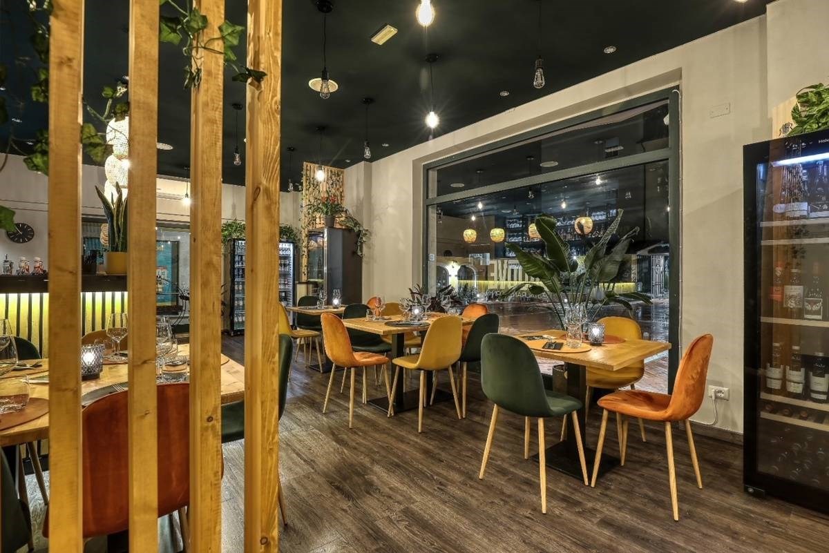 RISTORANTE VENDITA TERNI CENTRO STORICO