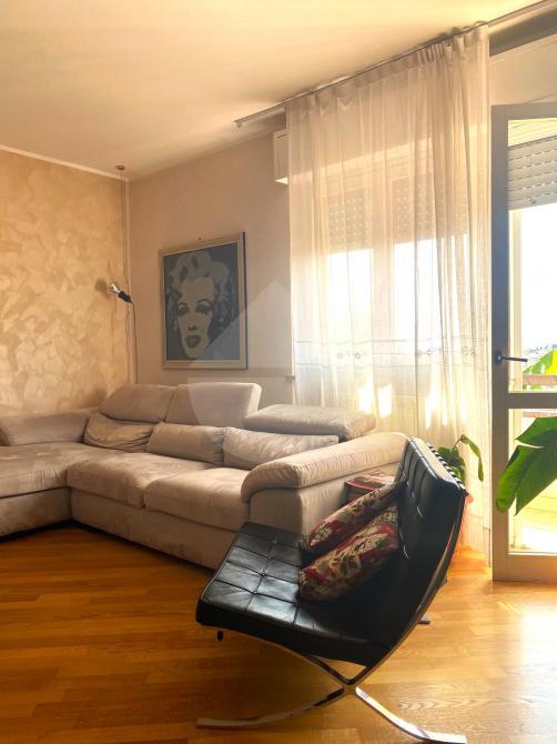 VILLA A SCHIERA VENDITA PERUGIA OLMO