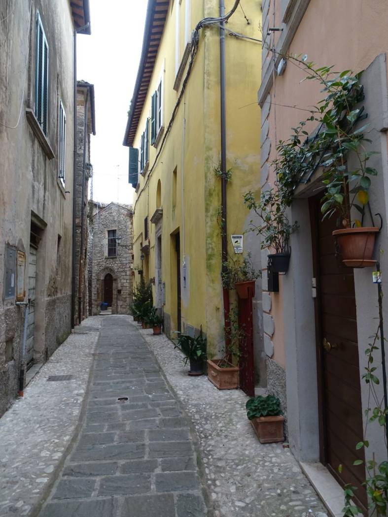 PALAZZO VENDITA ACQUASPARTA