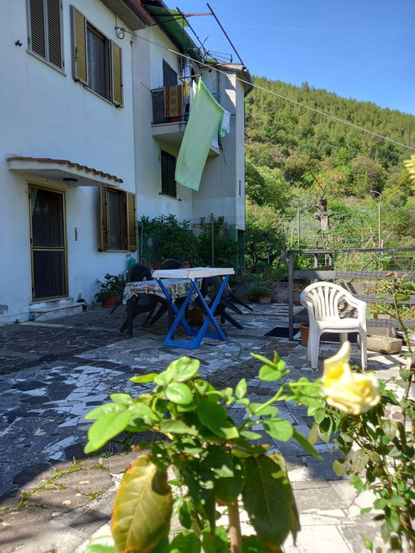 VILLA A SCHIERA VENDITA TERNI 	PAPIGNO	