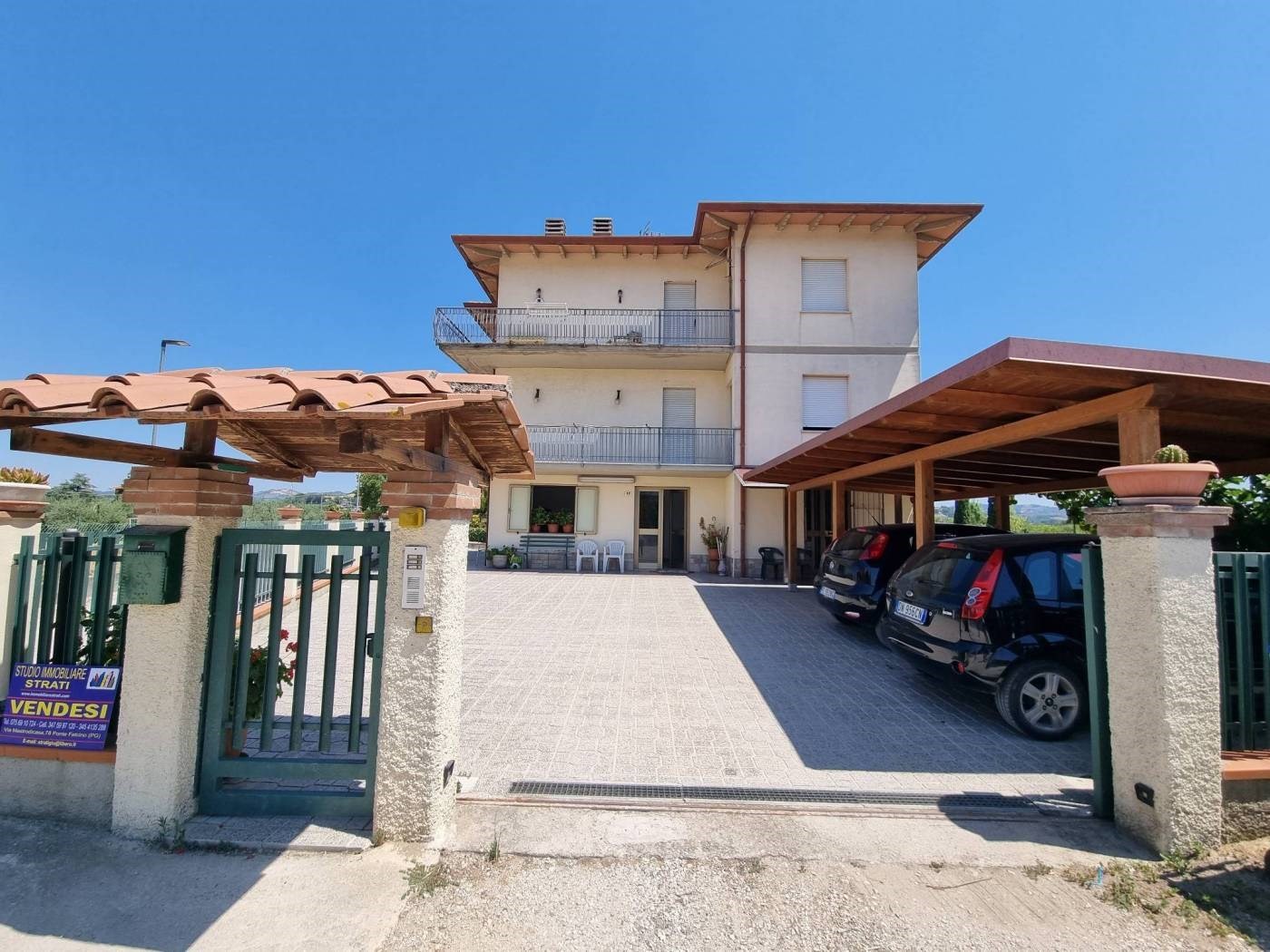 CASA INDIPENDENTE VENDITA PERUGIA PONTE PATTOLI