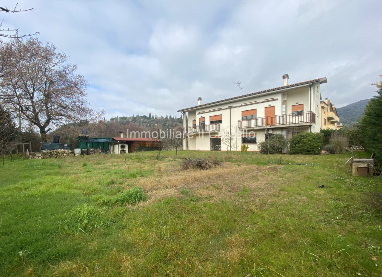 VILLA VENDITA PASSIGNANO SUL TRASIMENO