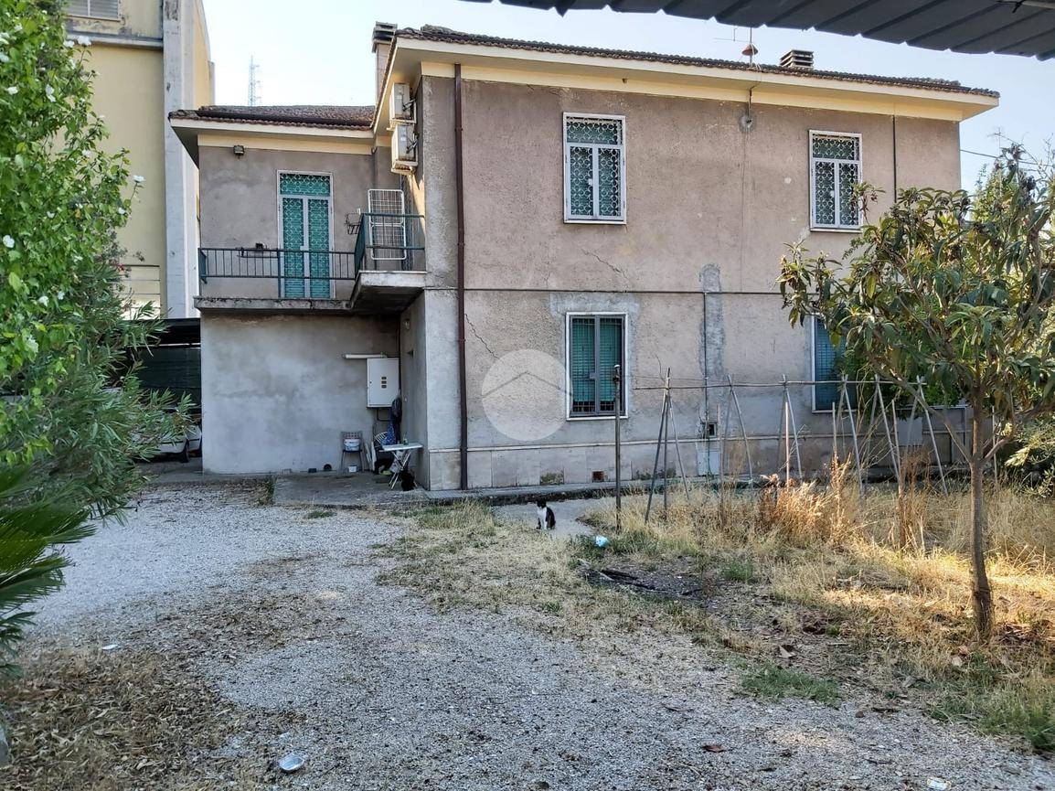 CASA INDIPENDENTE VENDITA TERNI CESURE VALENZA