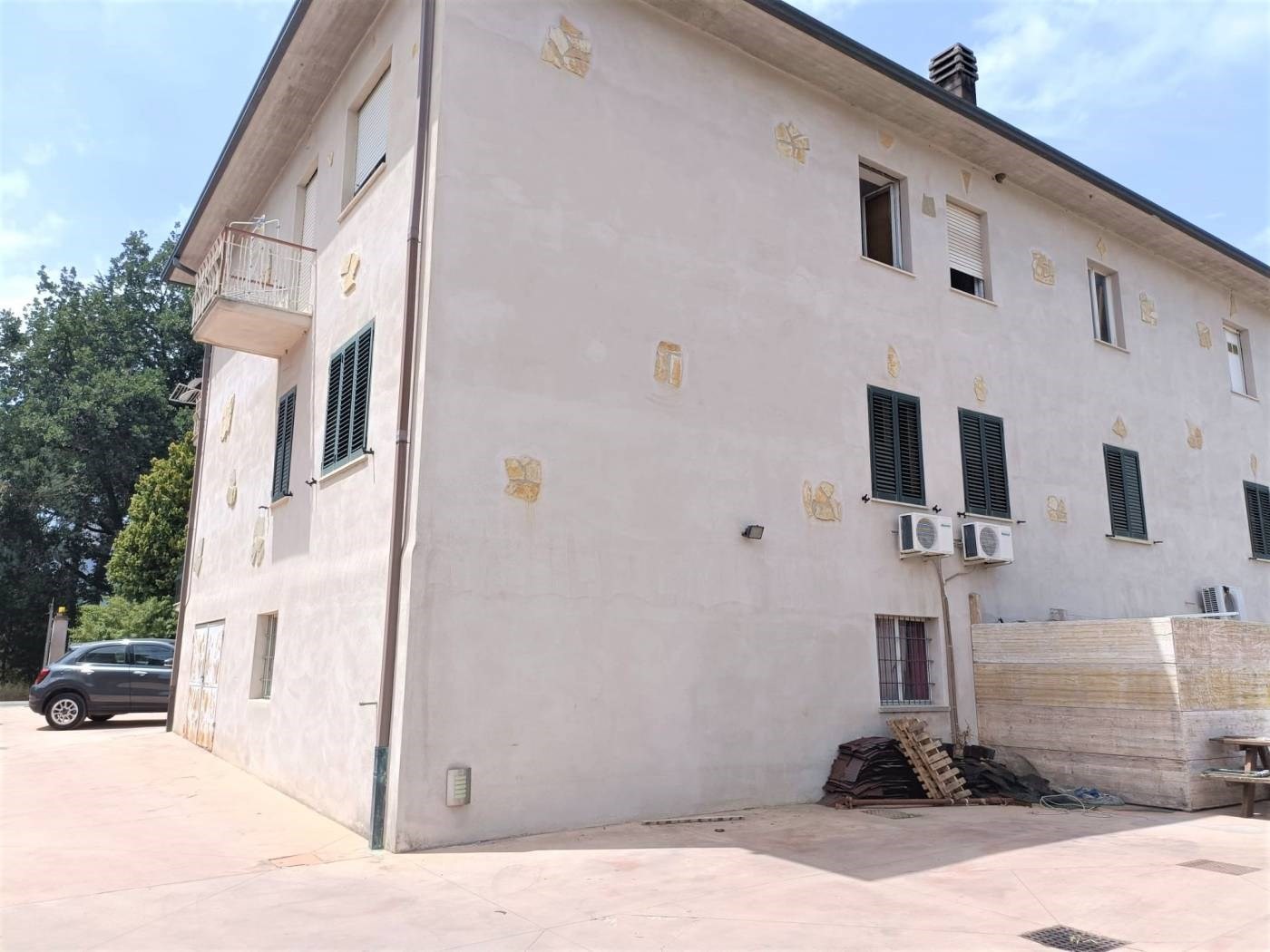 CASA INDIPENDENTE VENDITA PERUGIA PONTE PATTOLI