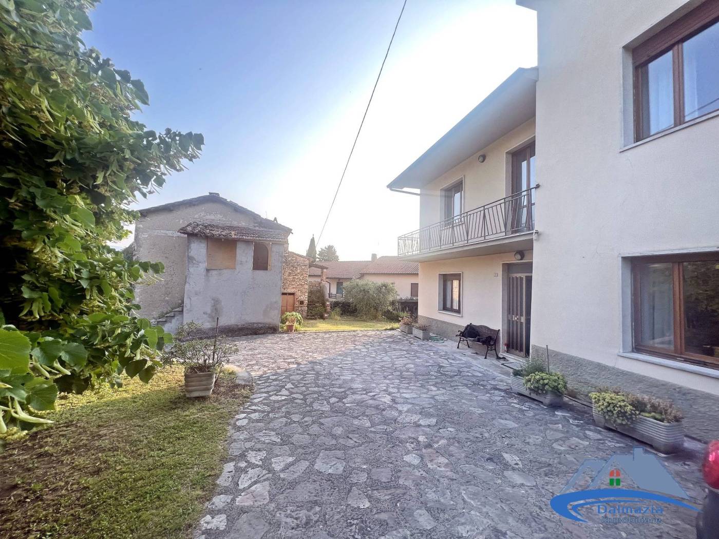 VILLA VENDITA STRONCONE