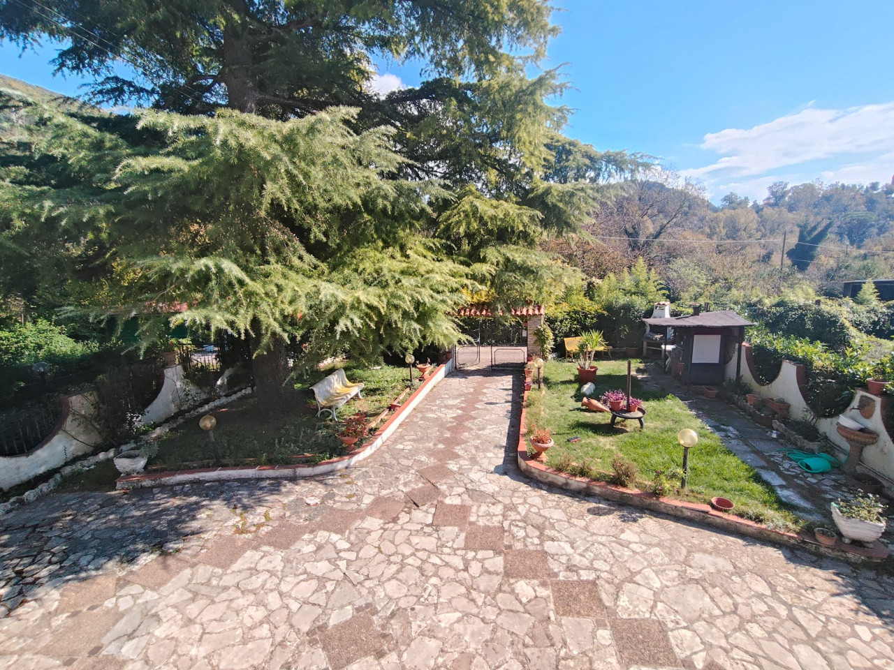 CASA INDIPENDENTE VENDITA TERNI PIEDILUCO