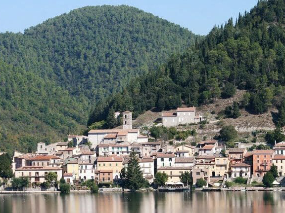 APPARTAMENTO VENDITA TERNI PIEDILUCO