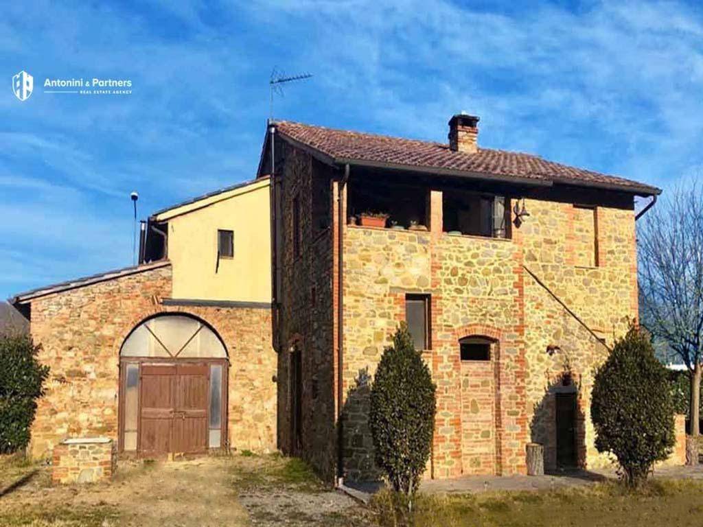 VILLA VENDITA PIEGARO