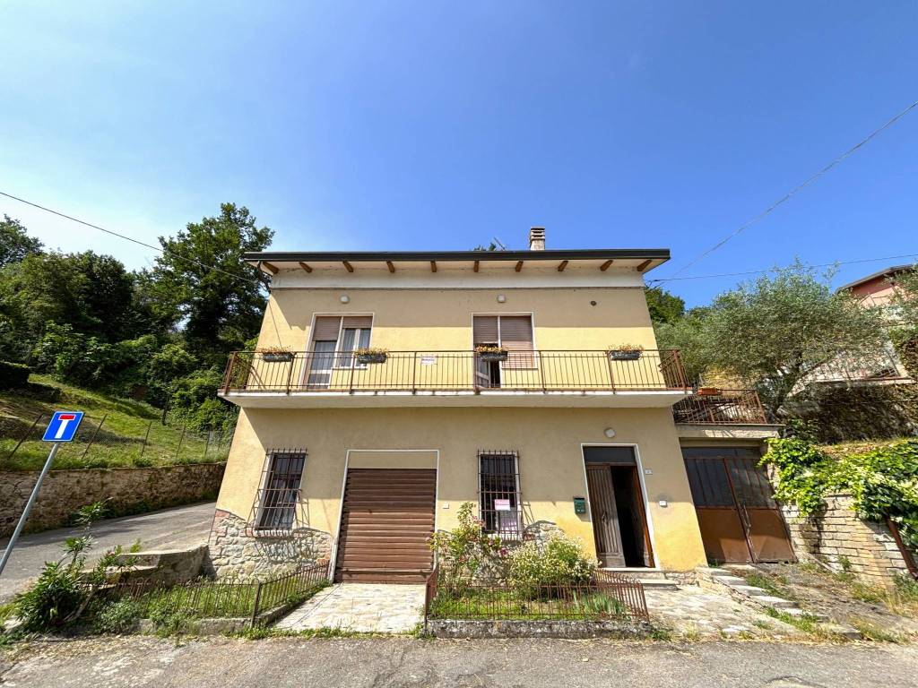 CASA INDIPENDENTE VENDITA PIEGARO