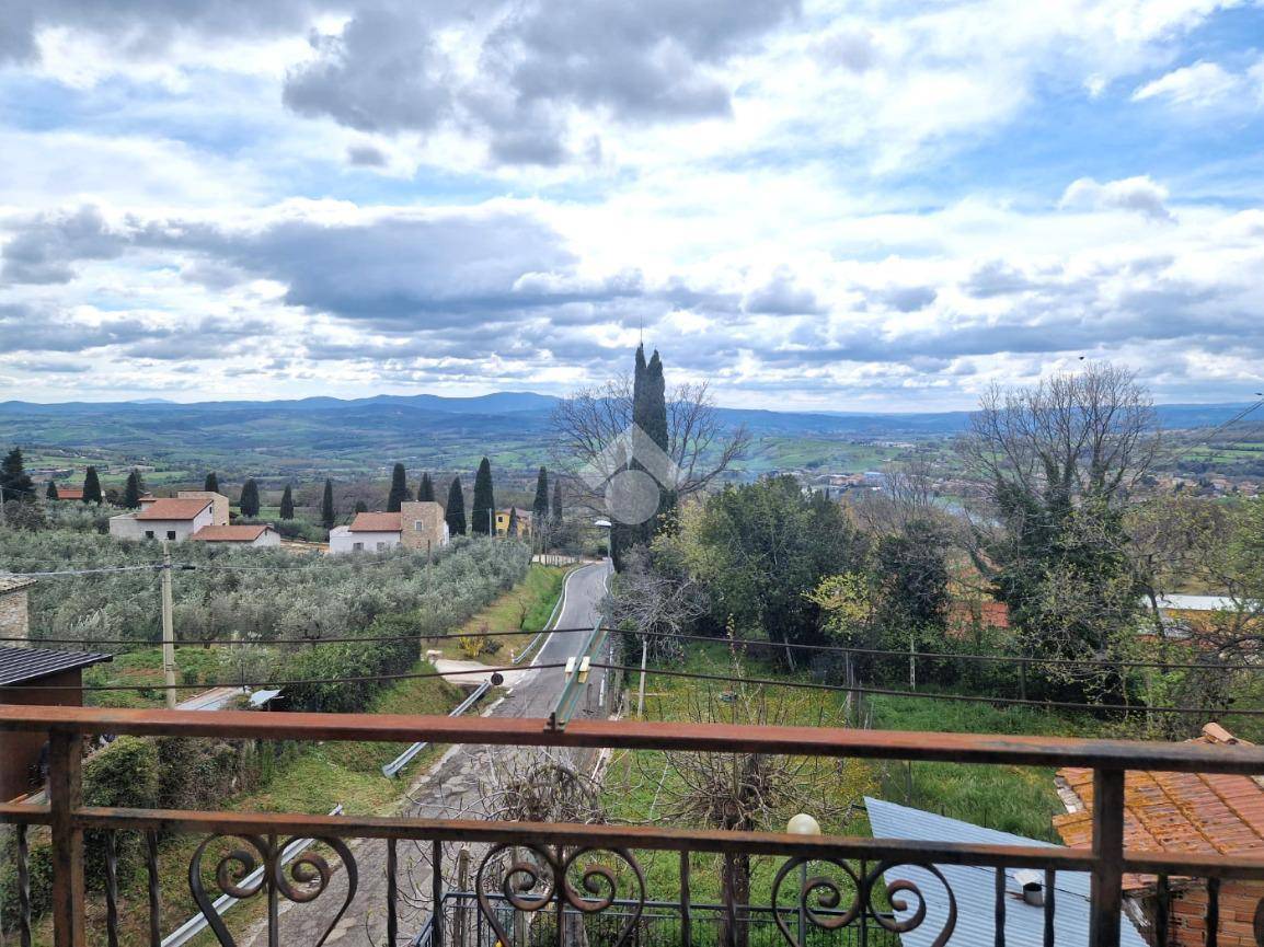 PORZIONE DI CASA VENDITA MASSA MARTANA