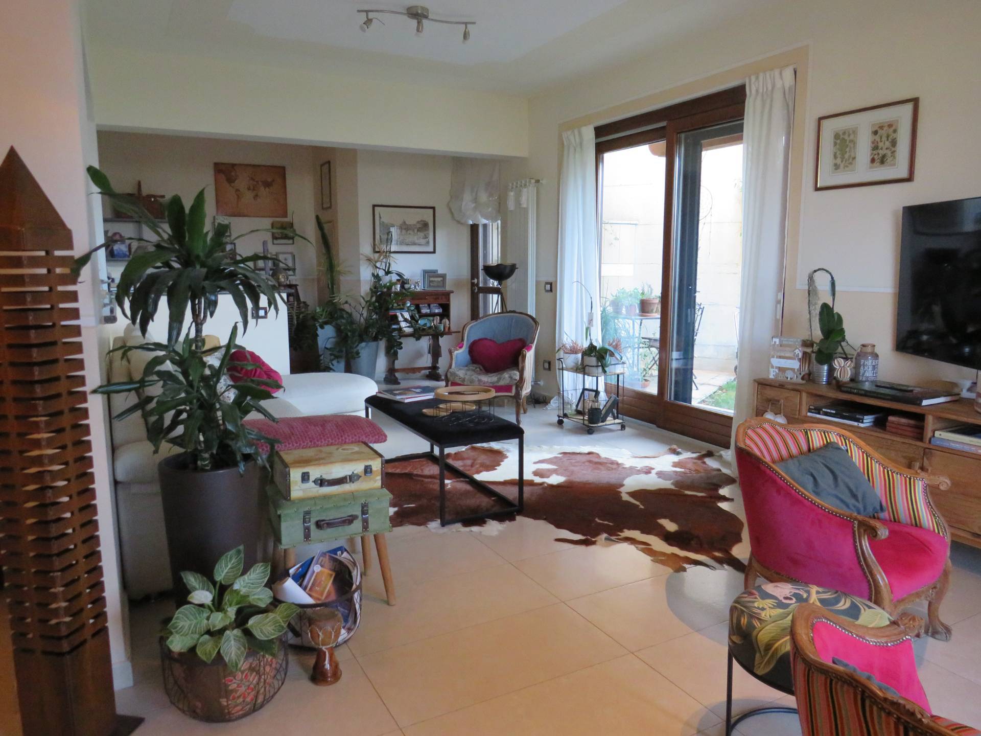 VILLA BIFAMILIARE VENDITA TERNI COLLESCIPOLI