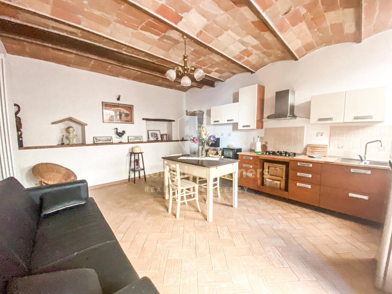 BED AND BREAKFAST VENDITA TODI